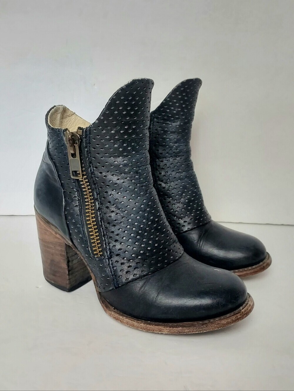 Freebird Bowie Ankle Boots Black Leather Boho Western Moto Size 7
